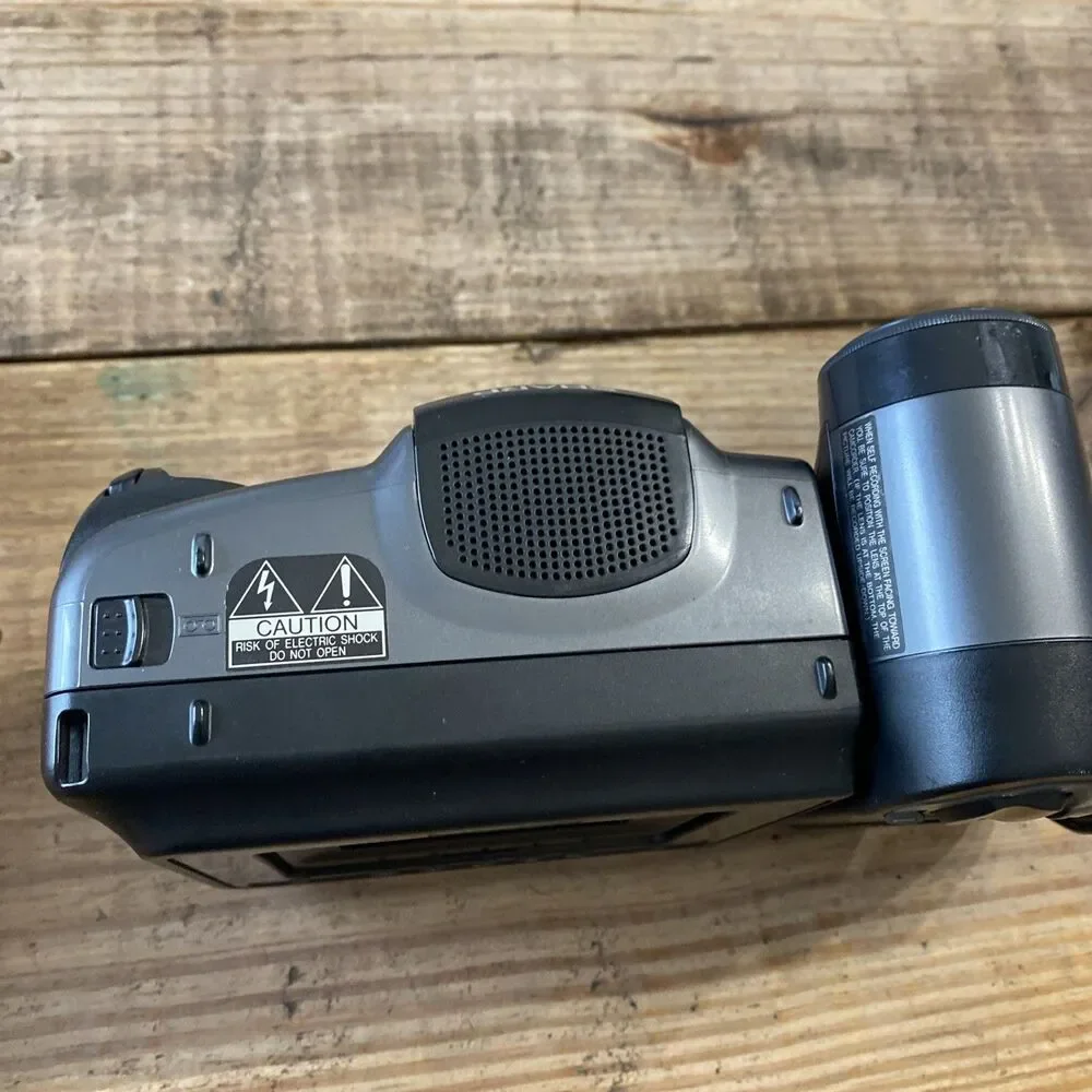 Sharp VL-E33 VL-E33U 8mm Video8 Camcorder VCR Player Camera Video Transfer